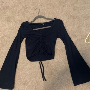 flare, long sleeve crop tom